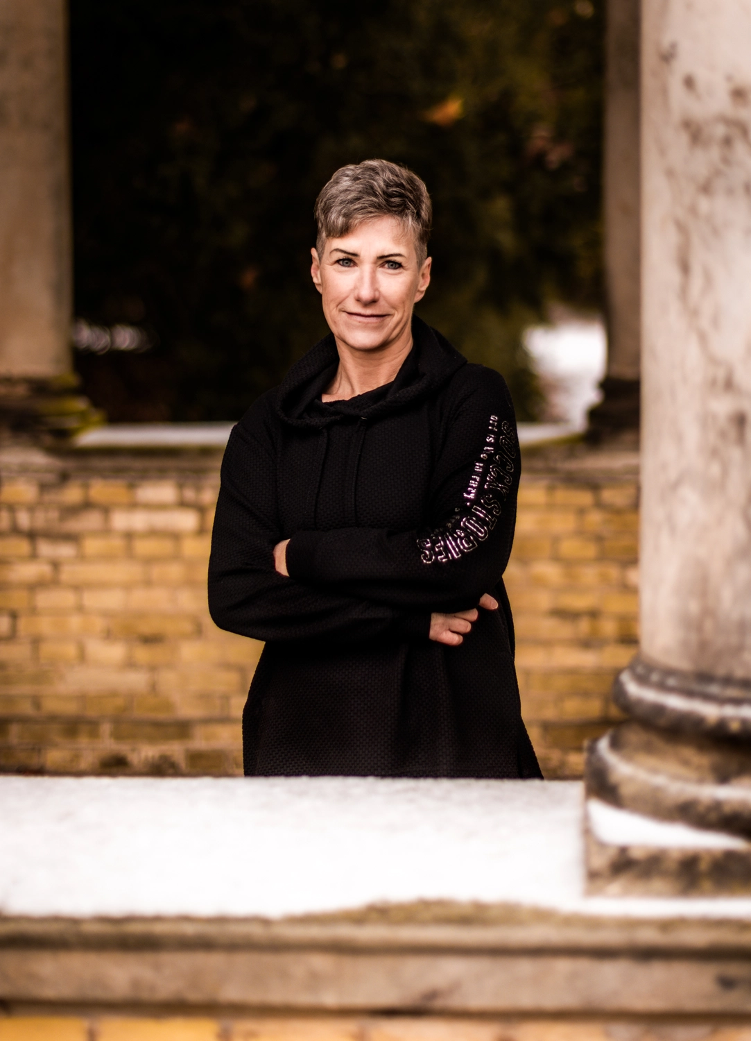 Coaching für Narzissmusopfer, toxische Beziehung lösen, Gaslighting erkennen und beenden, emotionale Abhängigkeit überwinden, Umgang mit Narzissten, Co-Abhängigkeit beenden, Selbstwertgefühl stärken, Grenzen setzen lernen, emotionaler Missbrauch, Traumaheilung, Selbstliebe lernen, Wie trenne ich mich von einem Narzissten, Narzissmus in der Familie, Narzisstische Eltern Hilfe, Aufwachsen bei narzisstischen Eltern, Love-Bombing erkennen, Flying Monkeys Bedeutung, Grey Stone Methode